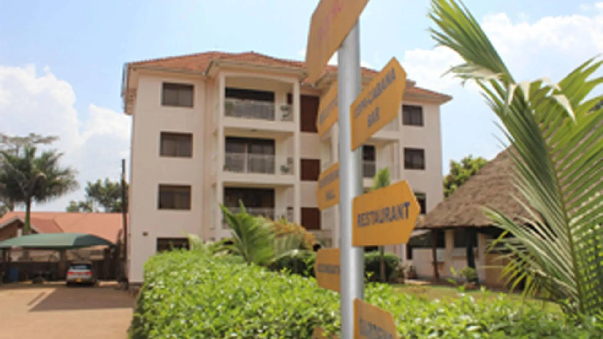 Sky Hotel International Kampala 3*,